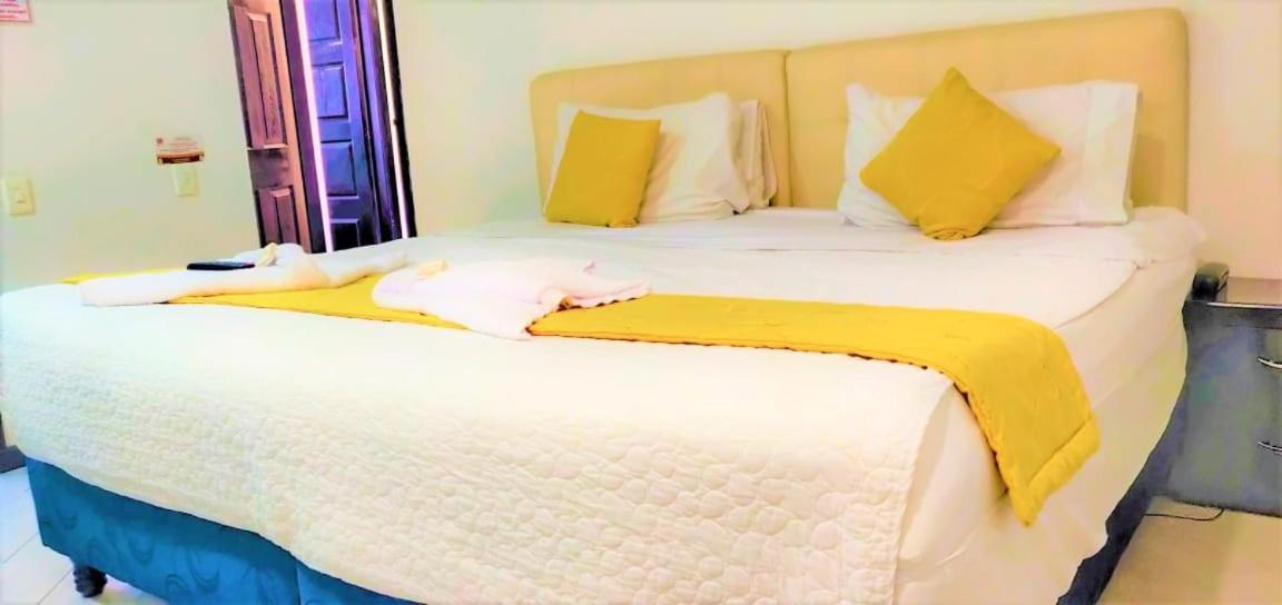 Hotel Zafiro Boutique Bogota Bagian luar foto
